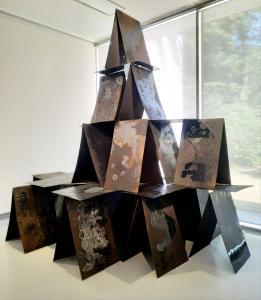 Allet 06 Stalen kaartenhuis